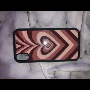 brown heart iphone xr case